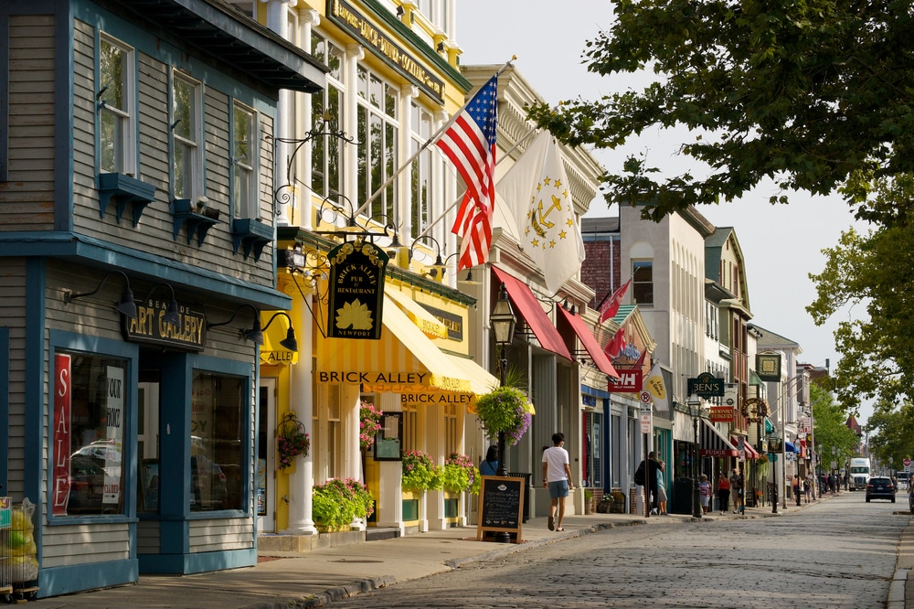 there are so many great things to do in Newport RI, like shopping these streets downtown and visiting the Newport Art Museum